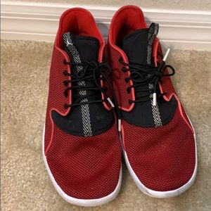 Jordan eclipse red